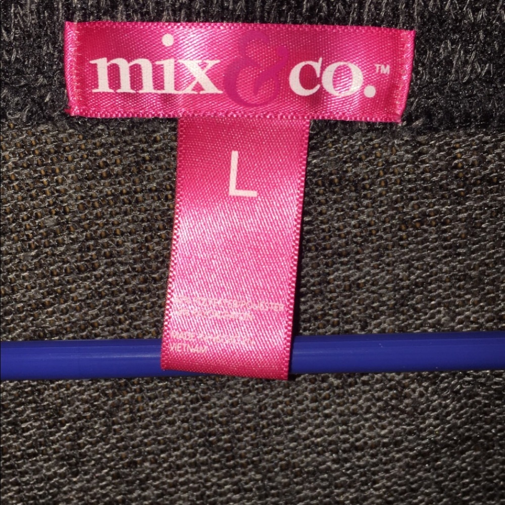 Cardigan - Picture 2 of 2